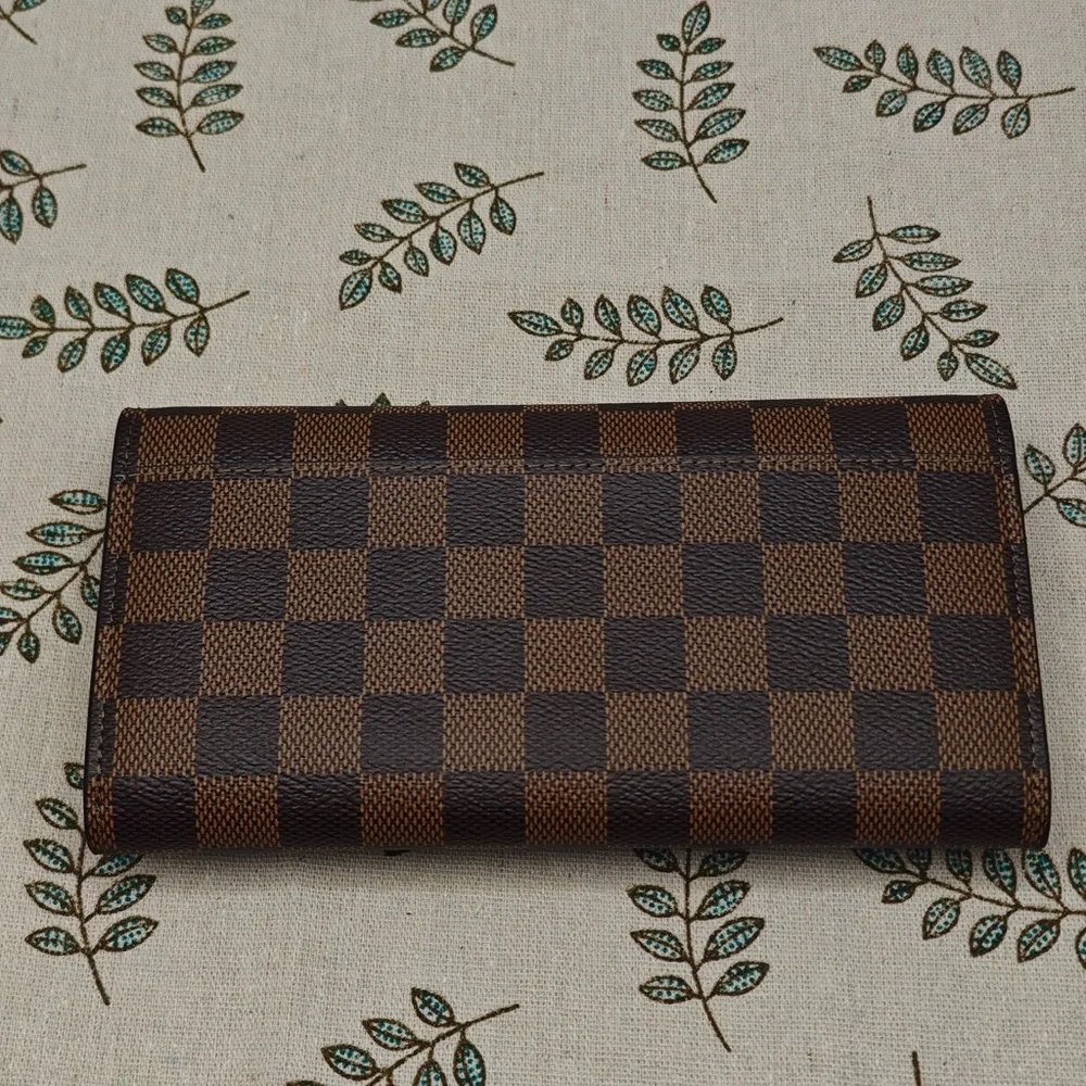 Louis Vuitton Brown and Black Checkered Wallet